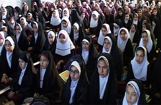 انس ۲۰۰ دانش آموز با قرآن در مسجد سید&zwnj;های اراک