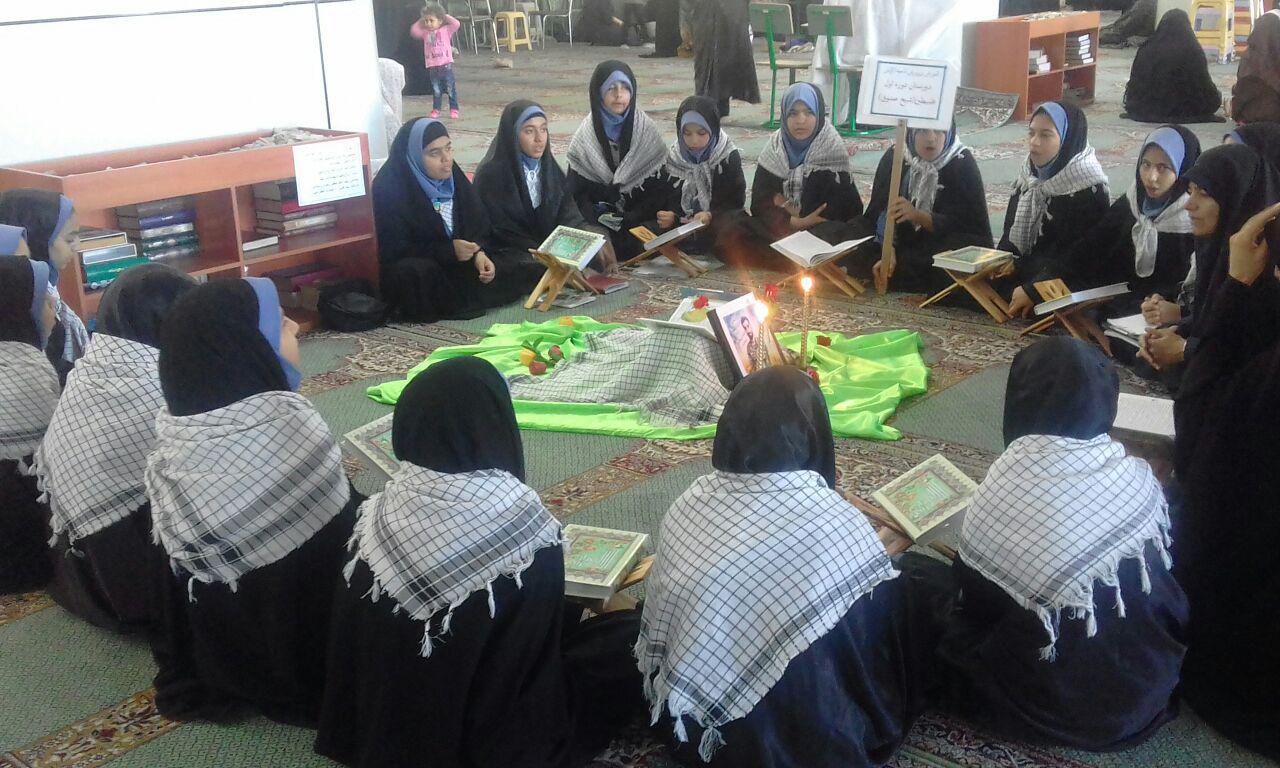 گردهمایی بسیجیان کرمان در قالب حلقه های صالحین