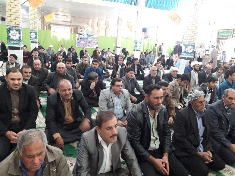 برکت وجود رهبری جامعه را از هرگونه آسیب مصون می کند