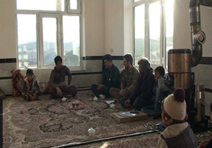 تجلیل از دو خانواده شهید  در خلیفان