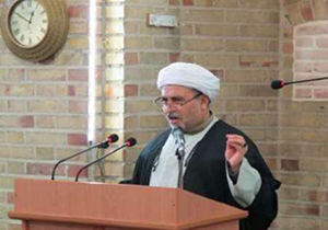 سردمداران کفر داعش را برای خدشه به دین اسلام تجهیز کردند