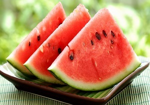 هشدار، هندوانه شب يلدا را با اين خوراكى ها نخوريد!