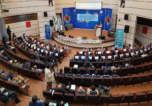 تجلیل از صادر کنندگان نمونه چهارمحال و بختیاری