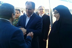 حضور یک خانم دیدار پارس جنوبی جم و پرسپولیس