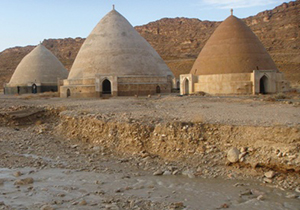 اخذ و صدور سند مالکیت دو آب انبار در خنج