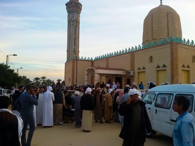 فیلم جدیدی از لحظه حمله مرگبار تروریستی به نمازگران مصری