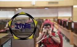 عرضه انوع فلز سرخ در تالار بورس نقره ای