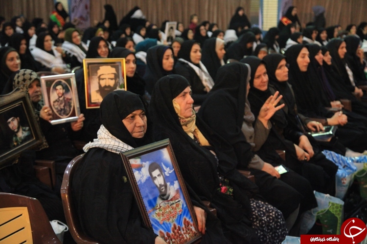 برگزاری اجلاس بانوان کنگره ملی ۱۲ هزار شهید آذربایجان غربی+تصاویر
