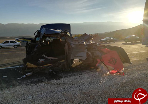 برخورد اتوبوس و پژو ۴۰۵ حادثه ساز شد