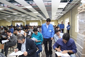 خدماتی که یک پایش لنگ می زند + فیلم