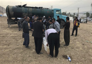 ارسال محموله نفت سفید از منطقه لرستان به مناطق زلزله‌زده کرمانشاه