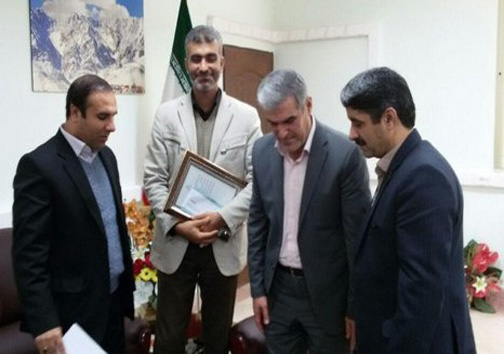 مراسم  تکریم و معارفه سرپرست اداره تعاون، کار و رفاه اجتماعی ازنا برگزار شد