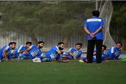 حضور استقلالی ها در جلسه فنی و برگزاری تمرین آبی پوشان