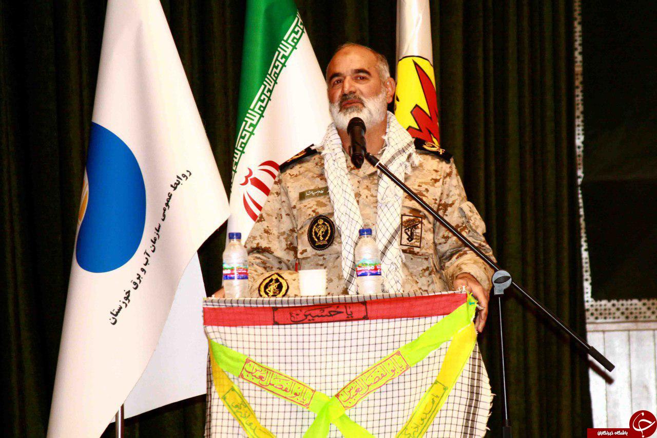 برگزاری همایش گرامیداشت هفته بسیج در شرکت توزیع نیروی برق اهواز