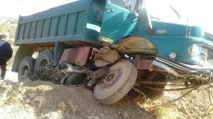 واژگونی دوکامیون در اتوبان زنجان به قزوین