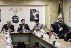نمایشگاه کاریکاتور ملکه کشتی‌رُبا