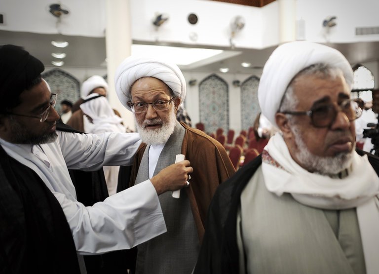 گزارش نیویورک تایمز از وضعیت جسمی وخیم آیت&zwnj;الله شیخ عیسی قاسم