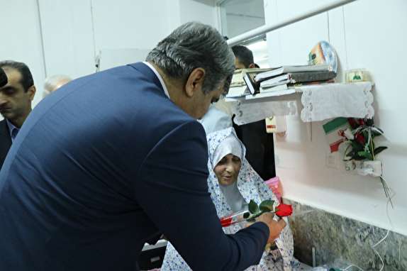کمک به همنوع باعث پیشرفت جامعه می&zwnj;شود