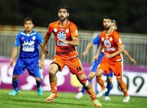 اسدی: بازیکنان سایپا باید به داوری معترض باشند نه پرسپولیس/ فدراسیون حقمان را از نفت تهران بگیرد