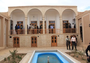 ۸۰۰ هزار نفر از بناهای تاریخی و اماکن دیدنی اردکان بازدید کردند