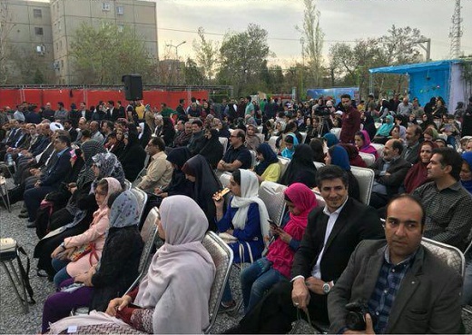استقبال از جشنواره نوروزی گل&zwnj;های لاله در اراک +تصاویر