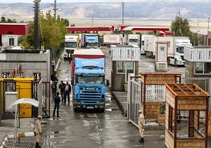 رونق ترانزیت در پایانه مرزی بازرگان