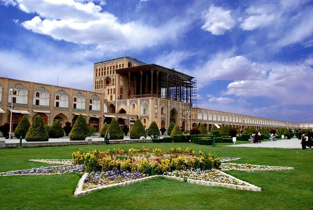 آمار بازدید از استان اصفهان در نوروز۱۳۹۷/چهلستون و عالی قاپو بیشترین بازدید را داشتند