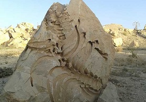 موزه فسیل های فیل دریایی یکی از جاذبه های گردشگری شیرین سو