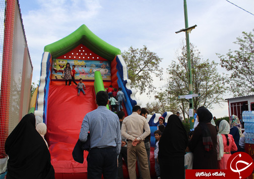 حضور بی شمار گردشگران نوروزی در کنار دریاچه زیبای کیو در خرم آباد