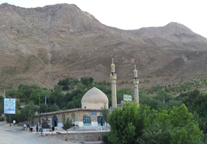 بقعه امامزاده سید بهاءالدین محمد (ع) میزبان مسافران نوروز