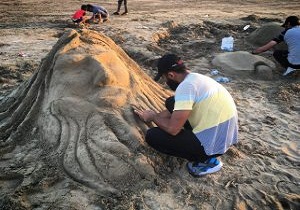 برگزاری جشنواره مجسمه‌های شنی در ساحل بندرعباس