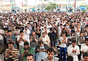 ۱۱۵ هزار نفر در فارس معتکف شدند