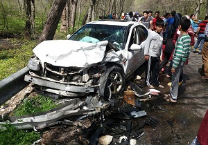 حادثه رانندگی در جنگل گلستان با 13 مصدوم