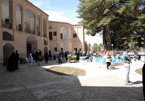 بازدید ۸۰۰ گردشگر از جاذبه‌های خراسان جنوبی