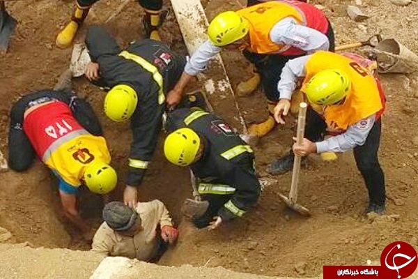 کارگر محبوس زنده خارج شد کارگر محبوس زنده خارج شد
