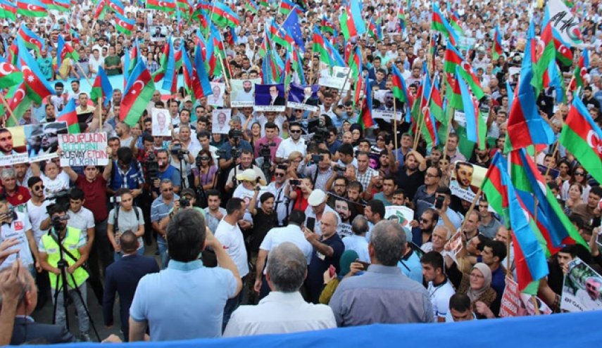 تظاهرات مخالفان دولت آذربایجان در باکو