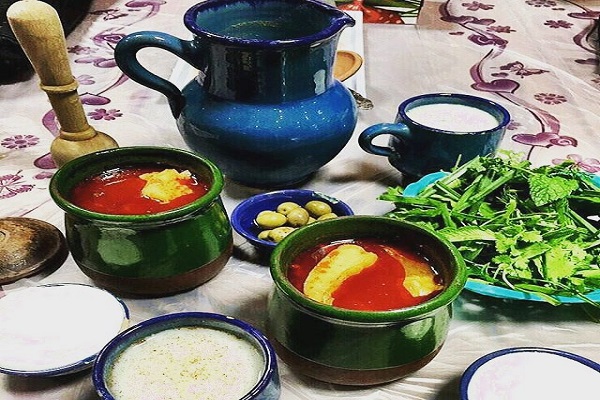 ثبت ملی آبگوشت سنتی شهرستان اهر/ جاده اهر- تبریز از موانع اصلی توسعه شهرستان اهر است