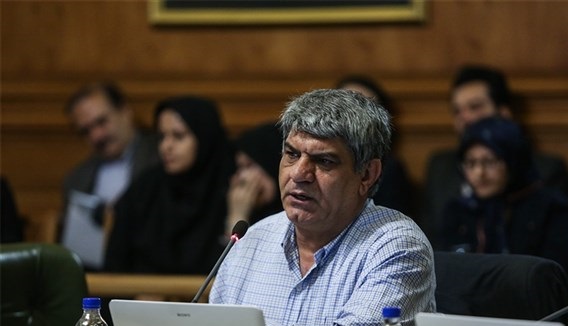 لزوم بررسی پرداخت عوارض خودروهای پلاک شهرستان در شورای شهر