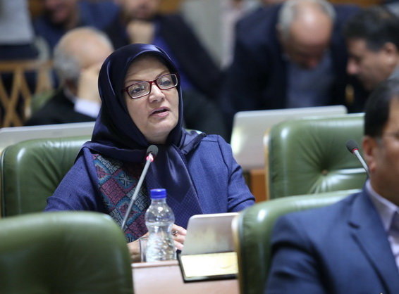 من آدم ثروتمندی نیستم که عیدی بدهم
