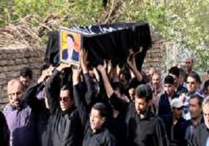 تشییع جنازه مادر شهید رجایی در هامانه