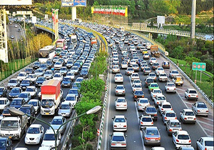 وضعیت ترافیکی جاده های اصلی کشور در آخرین روز تعطیلات نوروزی + فیلم
