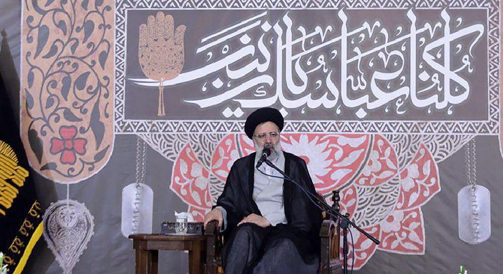 خون مطهر شهدای فاطمیون و مدافعان حرم از جامعه جهانی جهل‌زدایی می‌کند
