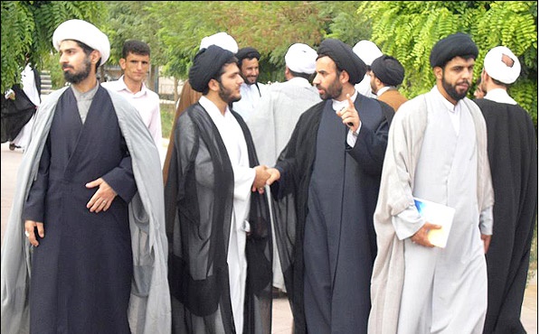 &nbsp;۱۲ مبلغ در آیین اعتکاف ماه رجب
