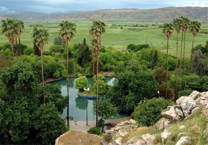 بازدید گردشگران نوروزی از طبیعت دیدنی ایوان