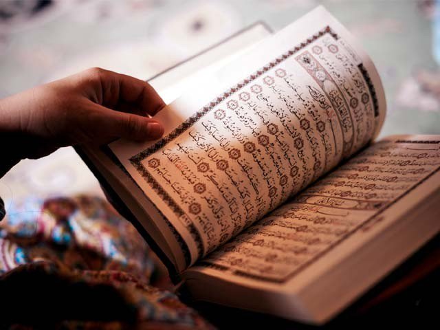 اعمالی که ما را از زیان  در امان  می دارد