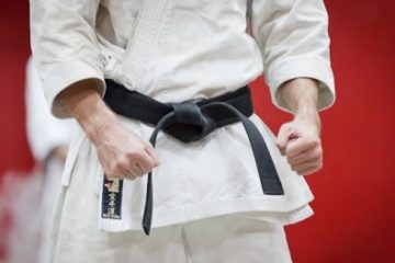 ۱۶ بازیکن به اردو تیم ملی کاراته دعوت شدند