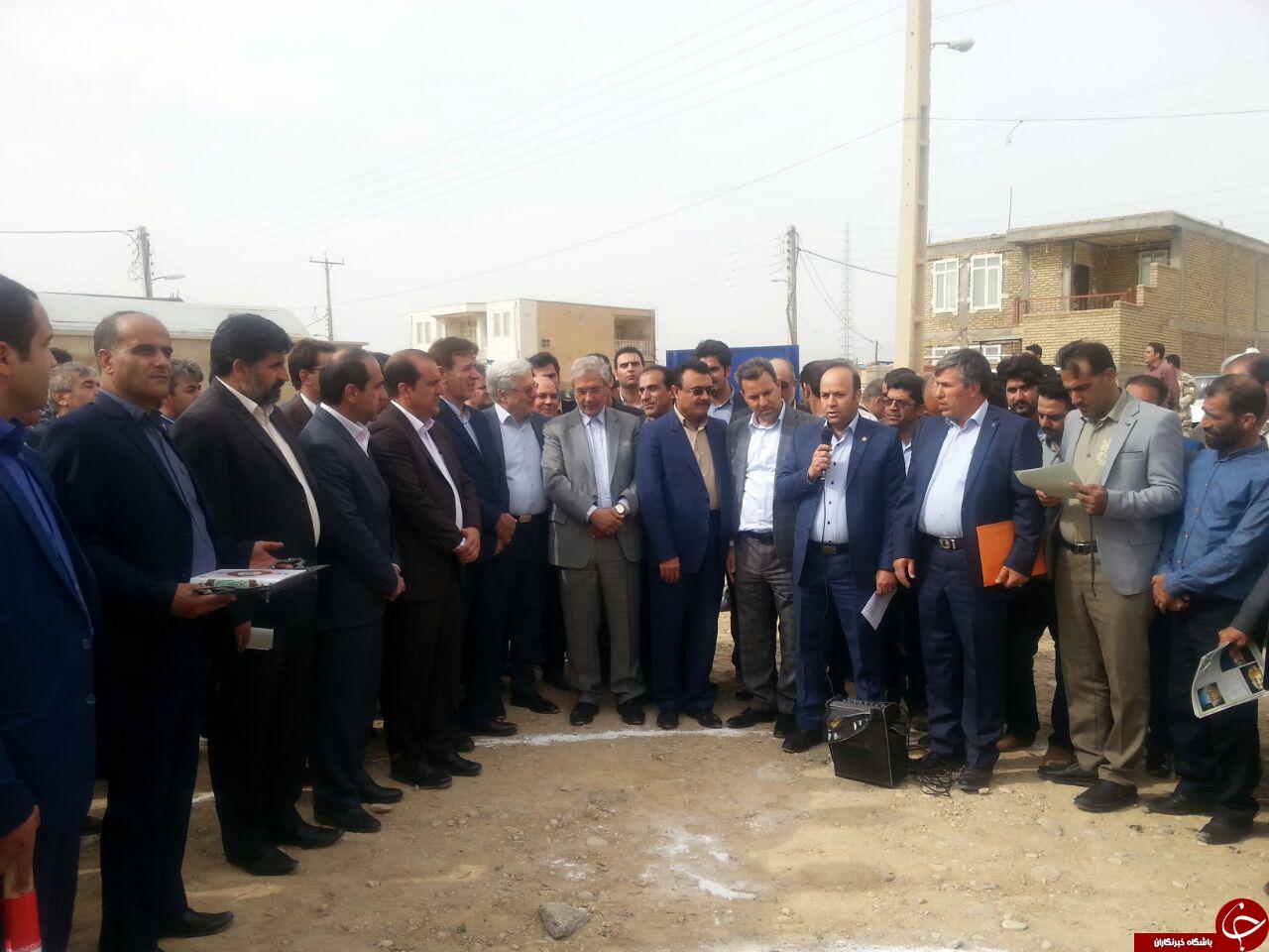 درمانگاه تامین اجتماعی مهران با حضور وزیر رفاه کلنگ زنی شد+عکس