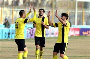 برتری تمام مدعیان صعود در روز تکرار هت تریک عباس زاده