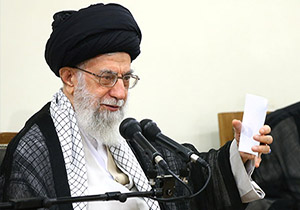 رهبر انقلاب: بعضی فروشنده‌های باغیرت تنها محصول ایرانی می‌فروشند + فیلم