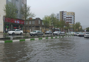 احتمال آبگرفتگی معابر و سیلابی شدن مسیل‌ها